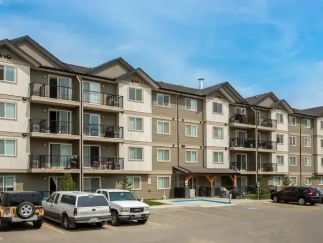 Apartment for rent in Wedgewood, Alberta