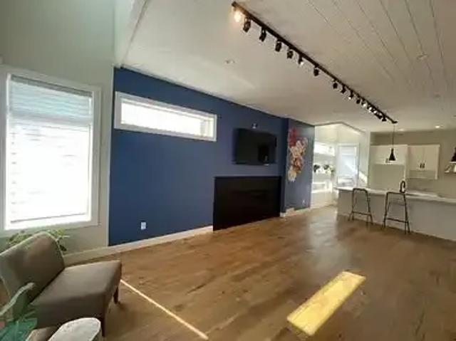 Apartment for rent in Wedgewood, Alberta