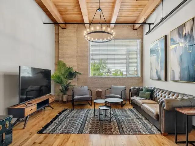 Apartment for rent in Wedgewood, Alberta