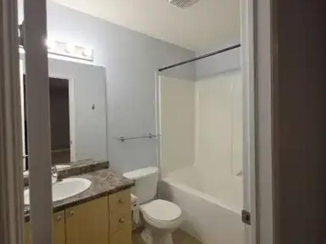 Apartment for rent in Charlesworth, Edmonton