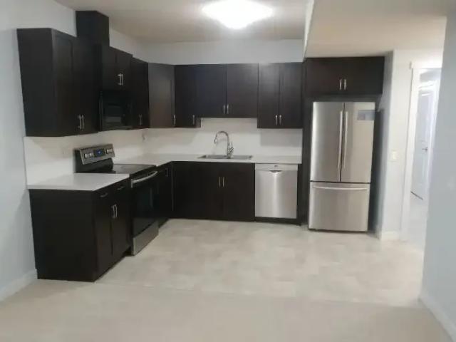 Apartment for rent in Granville, Edmonton