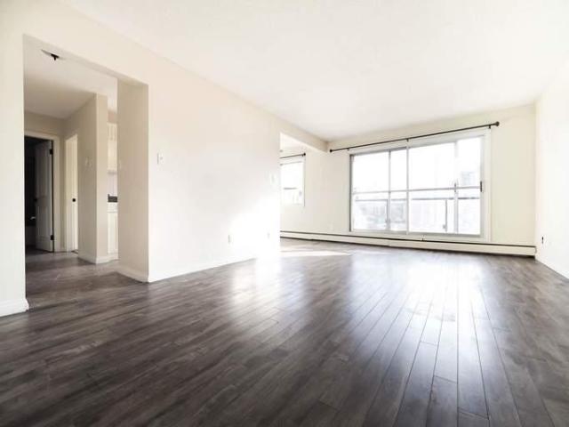 Apartment for rent in Wedgewood, Alberta