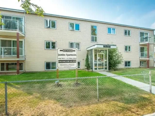 Apartment for rent in Wedgewood, Alberta