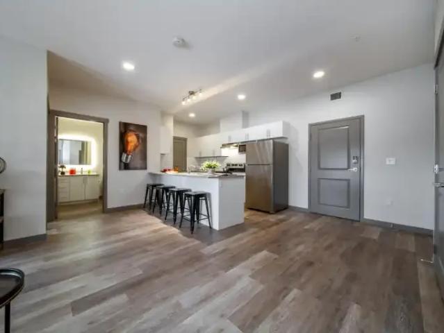 Apartment for rent in Wedgewood, Alberta