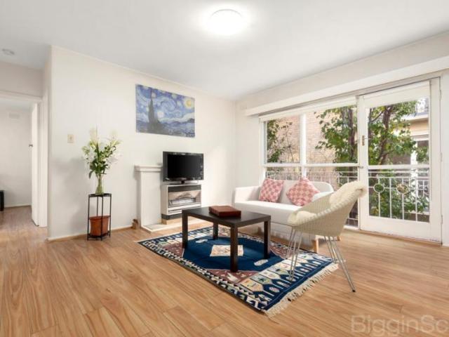 Apartment for sale in Elwood, Melbourne