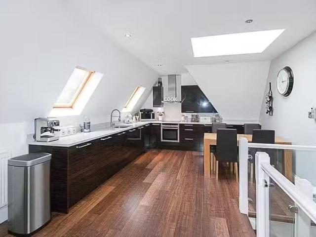 Apartment for rent in Navestock Side, Essex
