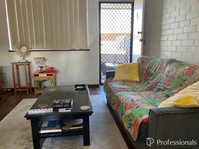 Apartment for sale in Beachlands, Geraldton