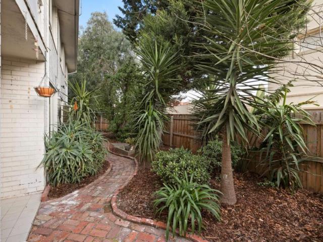 Apartment for sale in Camerons Creek, Victoria