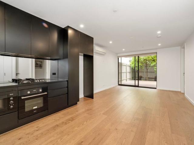 Apartment for rent in Glen Huntly, Melbourne