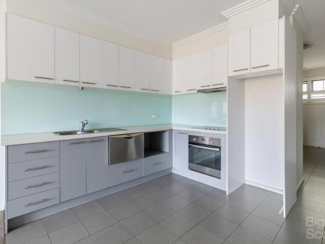Apartment for rent in Glen Huntly, Melbourne