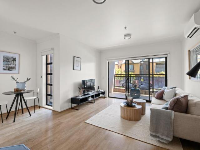Apartment for sale in Glen Huntly, Melbourne