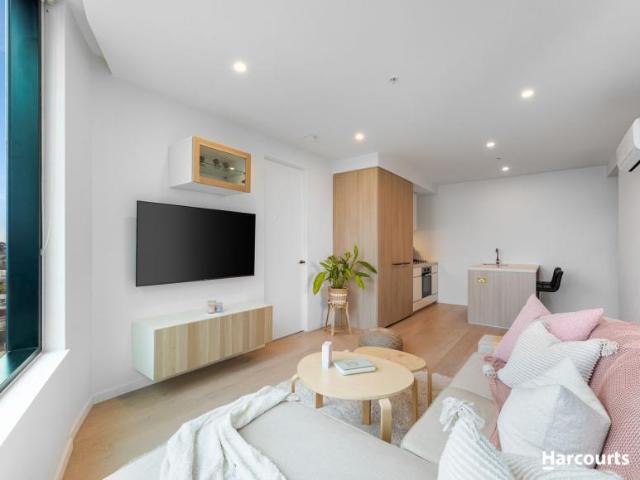 Apartment for sale in Glen Waverley, Melbourne