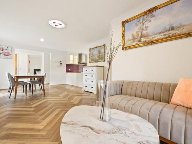 Apartment for sale in Glen Waverley, Melbourne