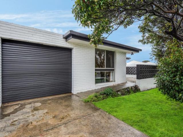 Apartment for sale in Highton, Geelong