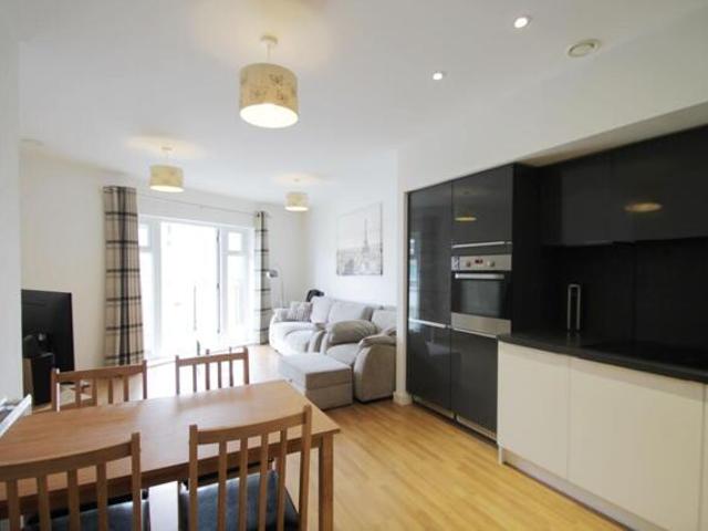 Apartment for rent in Hillingdon, West Drayton