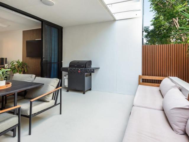 Apartment for sale in Hope Island, Gold Coast City