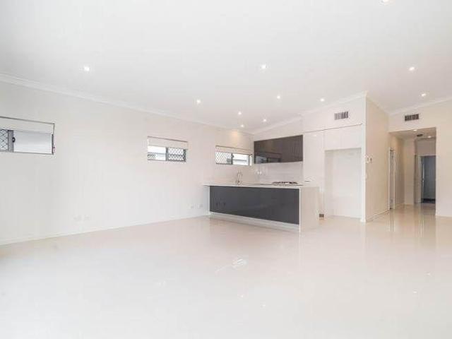 Apartment for rent in Indooroopilly, Greater Brisbane