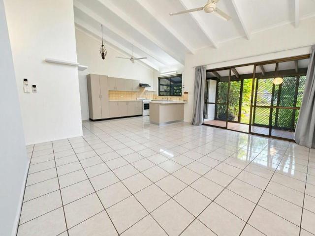 Apartment for rent in Karama, City of Darwin