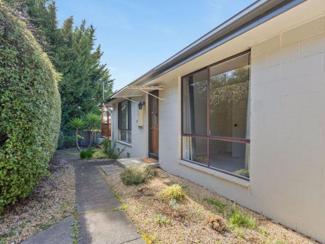 Apartment for sale in Kingston, Hobart