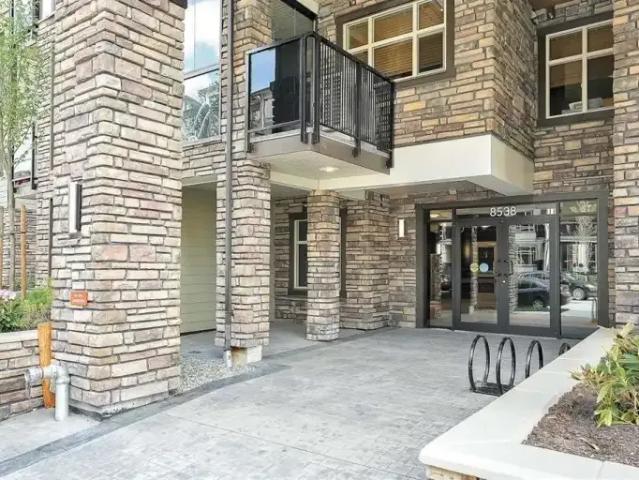 Apartment for rent in Walnut Grove, Township of Langley