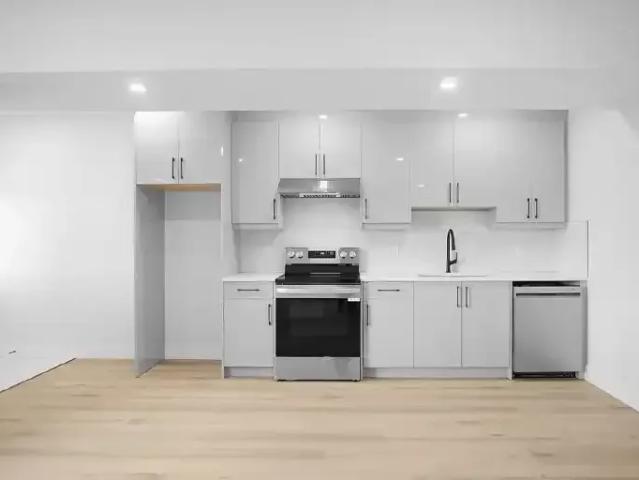 Apartment for rent in Rolly View, Alberta