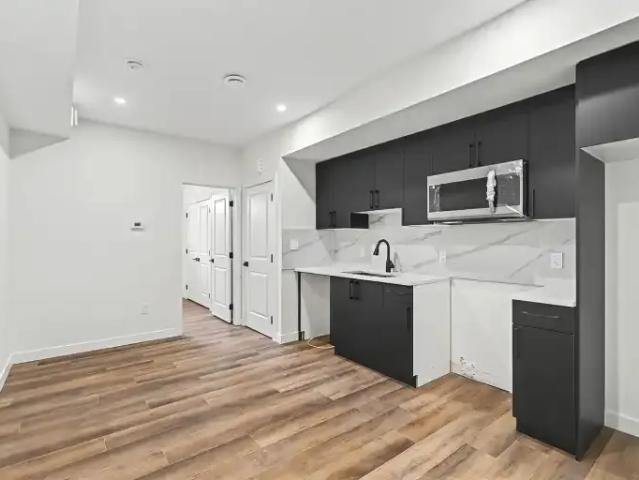 Apartment for rent in Rolly View, Alberta