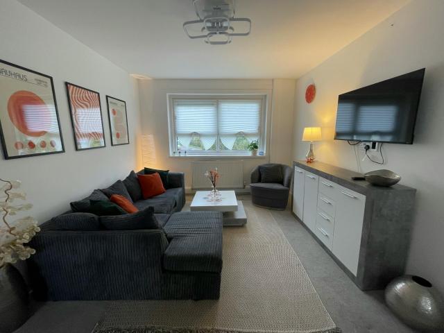 Apartment for rent in Mowmacre Hill, Old Wharf