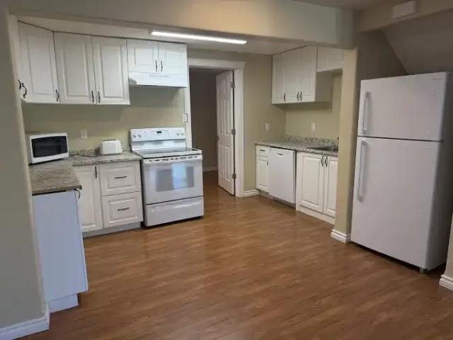 Apartment for rent in Indian Battle Heights, Lethbridge