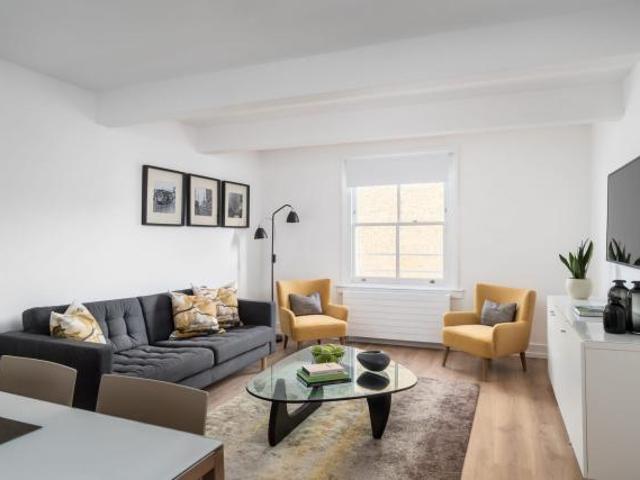 Apartment for rent in Earl's Court, Greater London