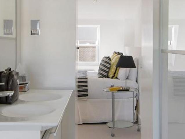 Apartment for rent in Earl's Court, Greater London