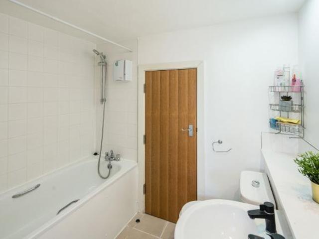 Apartment for rent in Greater London
