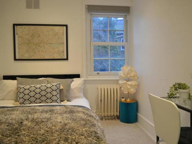 Apartment for rent in Camberwell, Greater London