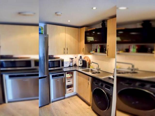 Apartment for rent in Lyons, Greater London
