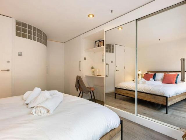 Apartment for rent in Soho, Greater London