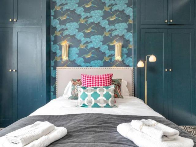 Apartment for rent in Lyons, Greater London