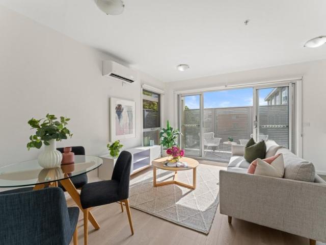 Apartment for sale in Malvern East, Melbourne