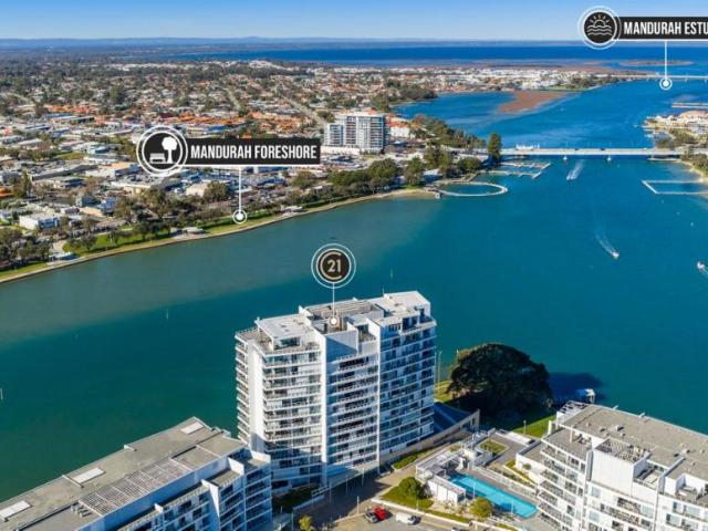 Apartment for sale in Parklands, Western Australia