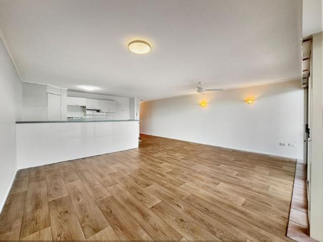 Apartment for rent in Kings Creek, Queensland