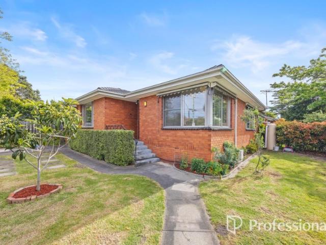 Apartment for sale in Mont Albert, Melbourne