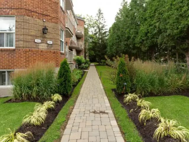 Apartment for rent in St. Leonard's, Quebec