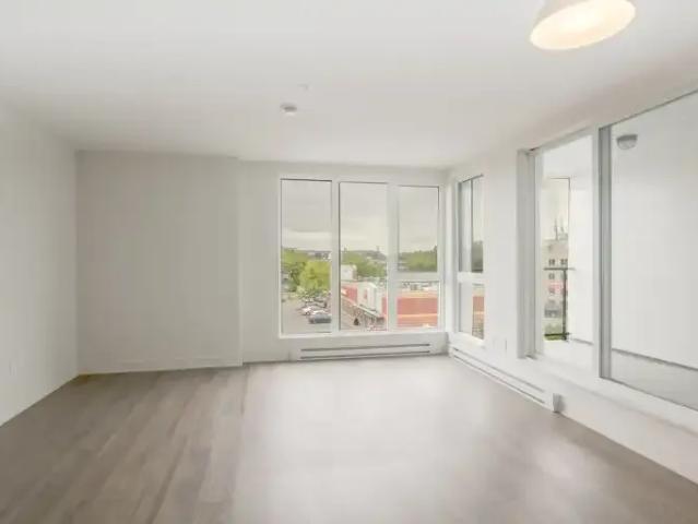 Apartment for rent in St. Leonard's, Quebec