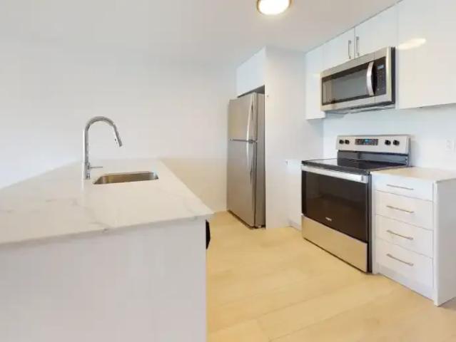 Apartment for rent in St. Leonard's, Quebec