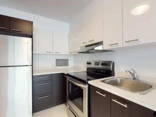 Apartment for rent in St. Leonard's, Quebec