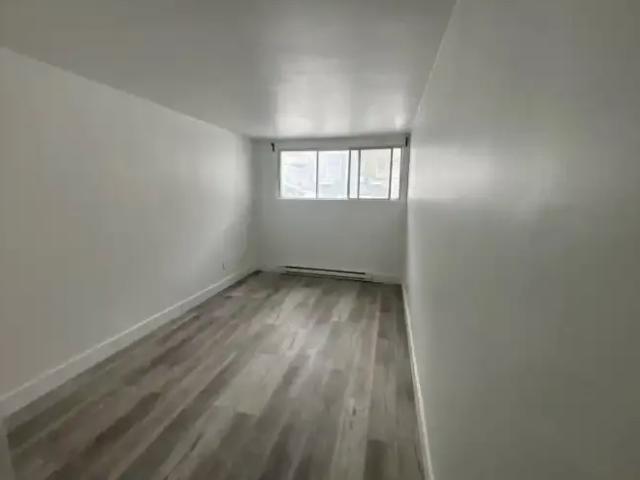 Apartment for rent in St. Leonard's, Quebec