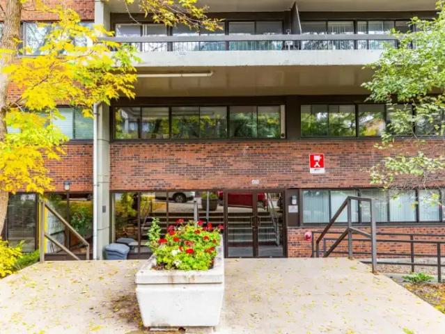 Apartment for rent in St. Leonard's, Quebec