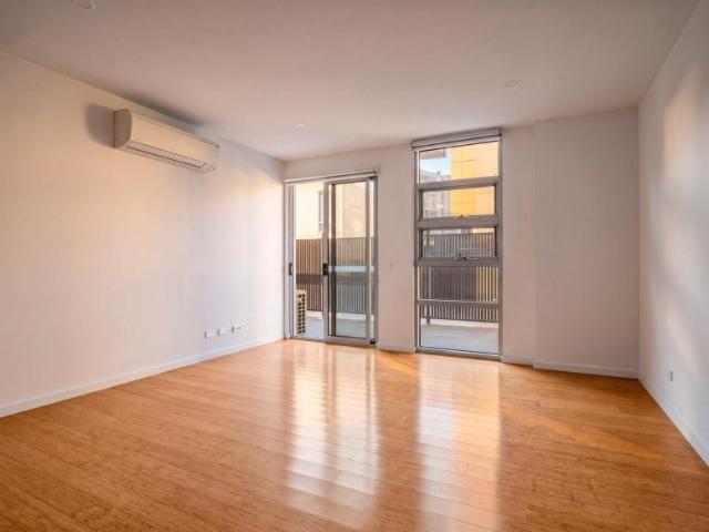 Apartment for sale in Oakleigh South, Melbourne