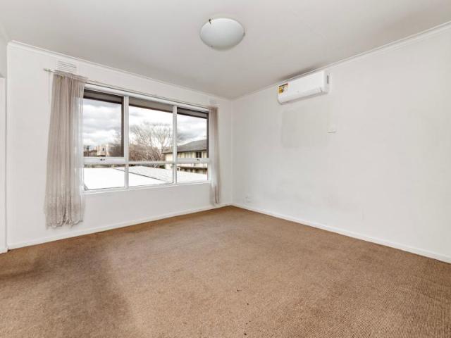 Apartment for rent in Ormond, Melbourne