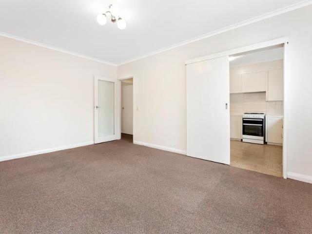 Apartment for rent in Ormond, Melbourne