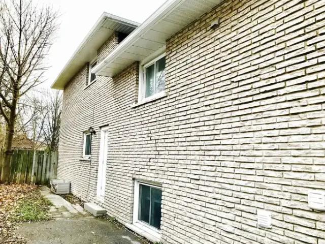 Apartment for rent in Durham, Ontario