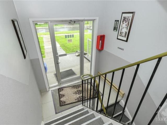 Apartment for rent in Mulhurst Bay, Ontario